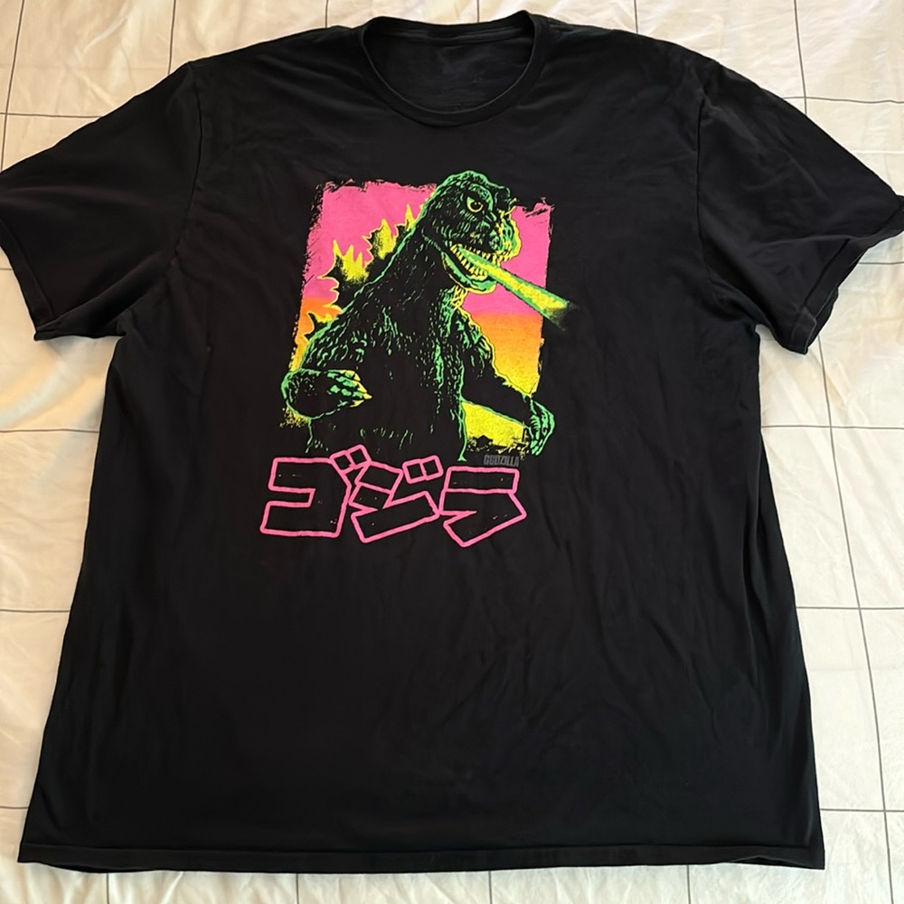 Men’s Godzilla Graphic Tee